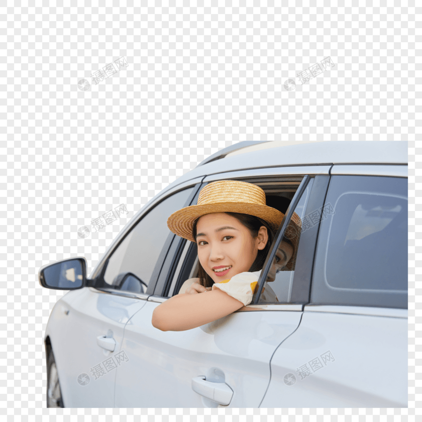驾车出行的年轻女性图片