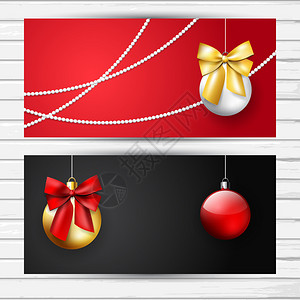 黑色和红色圣诞传单装有金色和红色球背景图片