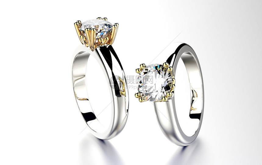 两枚带钻石的订婚豪华戒指图片