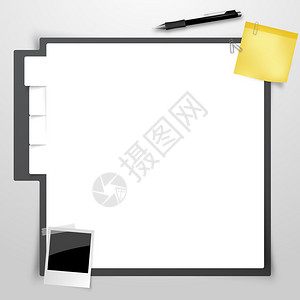 创意网站设计模板剪贴板和办公用具空图片