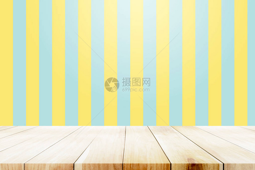 本产品垂直条纹状黄色和水面壁纸背景的空木板甲图片