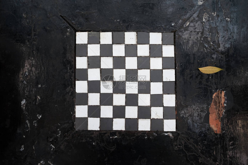 街头游戏的棋桌模式黑白几何设计户外公共娱乐概念c图片