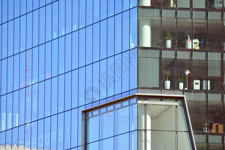 玻璃和钢抽象的建筑设计图片