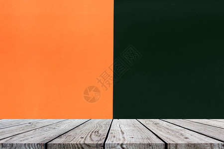 柳橙色和黑色的木板顶上图片