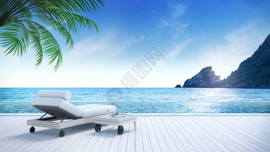 日光浴甲板上的沙发床和私人游泳池图片