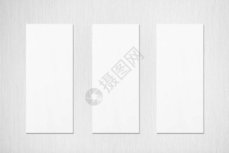三个空白垂直矩形菜单模型图片