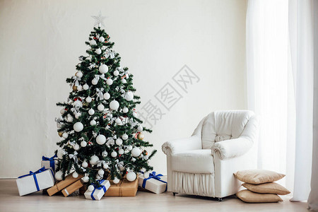 圣诞节和新年礼物圣诞树图片