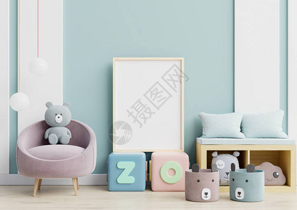 3岁宝宝在儿童室内蓝色墙壁3设计图片