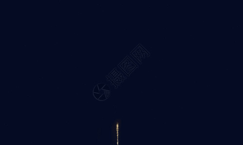 发射的火箭黄色烟花2023新年快乐GIF高清图片