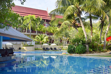 泰国酒店黑池沙滩高清图片