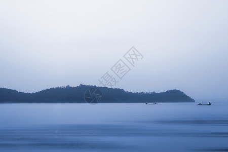 烟雨水墨水墨东钱湖背景