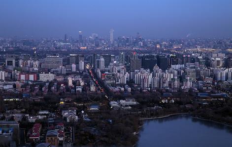 夜幕下的京城图片
