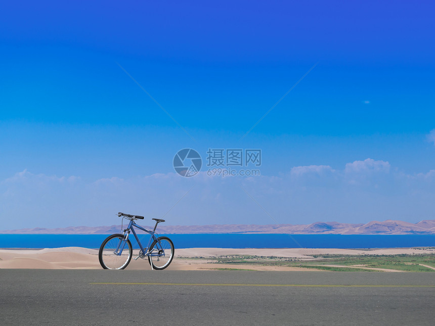 环青海湖骑行图片