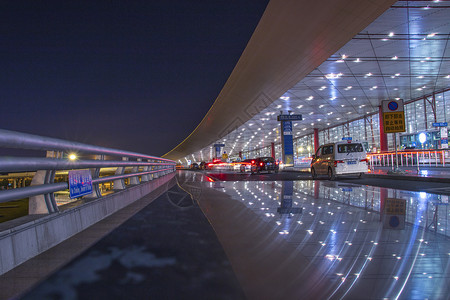 夜景的首都机场图片