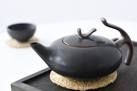 黑色陶瓷茶壶背景