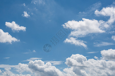 心形云朵素材蓝天白云背景