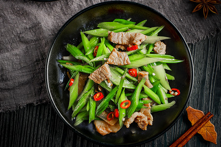 农家芹菜炒肉芹菜炒肉背景