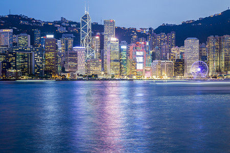 美丽建筑夜幕下的香港背景