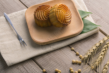 甜味月饼中秋节传统美食月饼摆拍背景