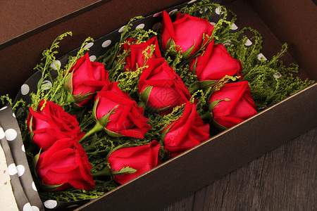 盒子里的玫瑰一束玫瑰花背景