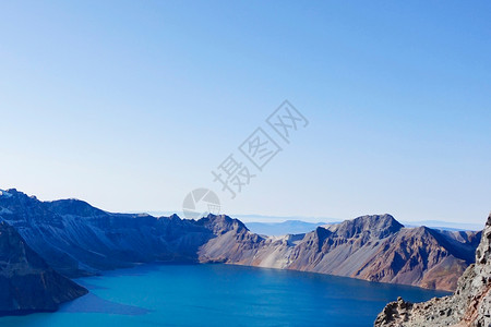 吉林毛笔字长白山天池背景