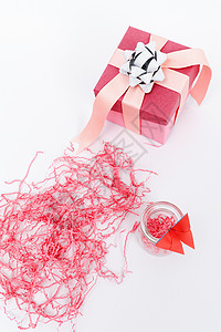 精美彩纸屑粉色节日礼品礼盒创意摆拍背景