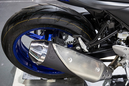 摩托车尾灯运动摩托车排气管背景