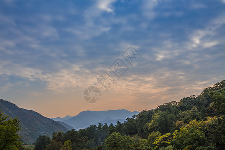 秋意.潭柘寺背景