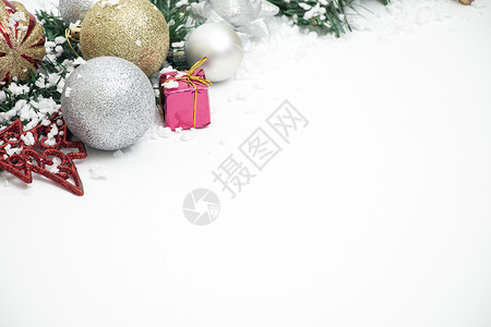银色光各种圣诞礼物元素组合背景