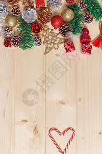 绿色雪球圣诞节装饰品木板装扮背景背景