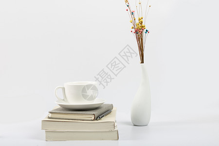 白色的书素材书本与咖啡杯背景
