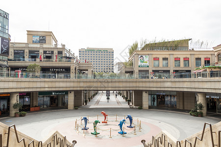 上海购物节商场广场建筑设计背景