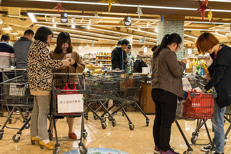 消费者购买商场超市购物消费场景背景