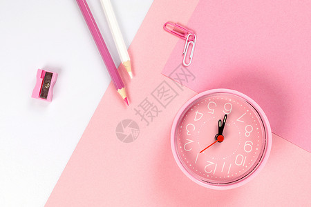 夹子工具小清新粉色闹钟元素桌面背景