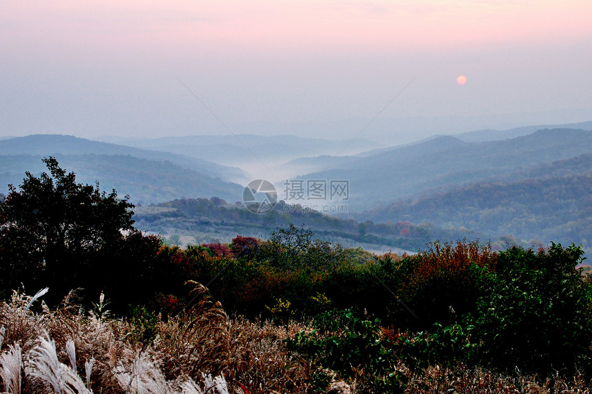 陕北黄龙山风光图片