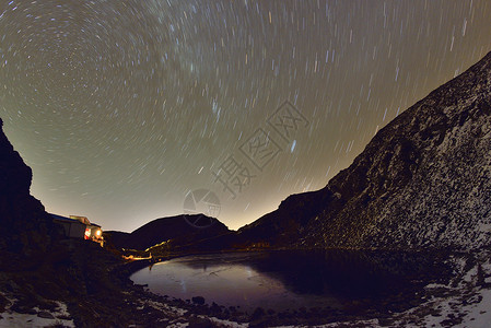 秦岭太白山背景图片