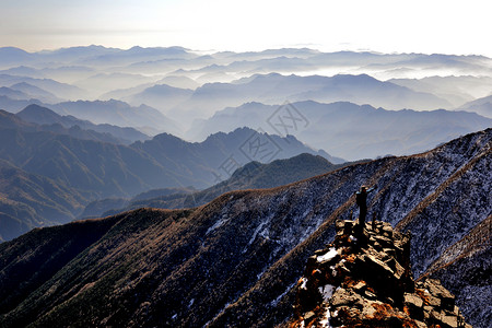 拔仙台秦岭太白山背景