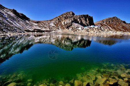 二爷阿尔维斯秦岭太白山背景