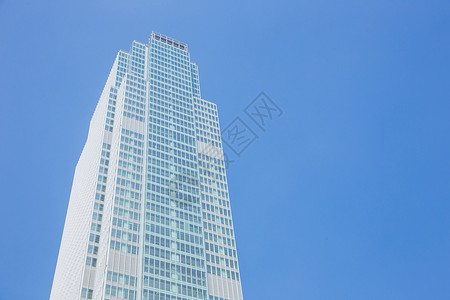 蓝天大气简洁商务大厦背景图片