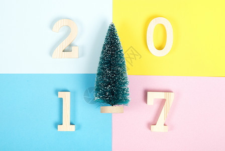 2017数字搭配圣诞树背景图片