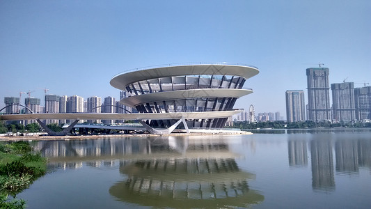 横图设计山水相映自然风景桥梁建筑背景