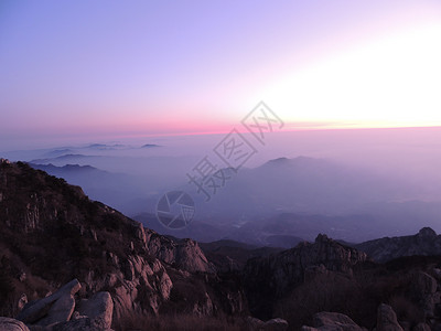 泰山日出背景图片