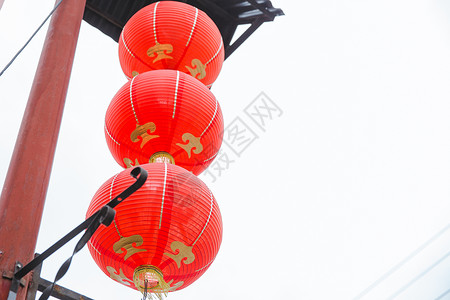上海老街春节张灯结彩图片