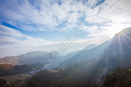 水墨蓝天大气山脉田园乡村风光背景