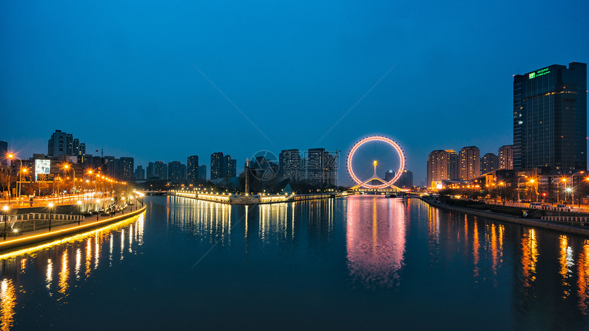天津之眼傍晚夜景图片