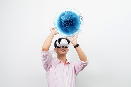 VR眼镜虚拟现实投球图片