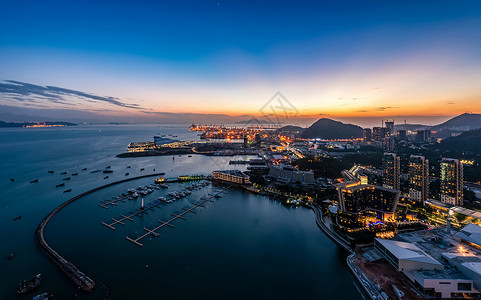蓝色的港湾广角风景高清图片