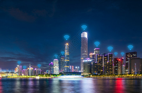 城市高楼大厦中建立wifu无线互联网通信图片