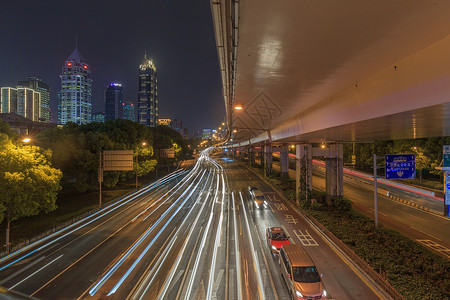 城市夜景车流图片