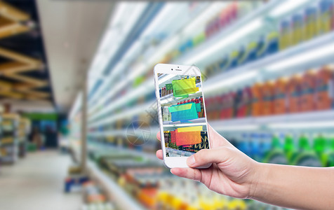 人拉货手机扫描超市货柜设计图片